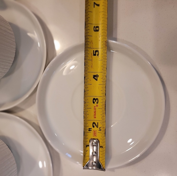 Set of Teacups with Saucers - Picture 6 of 6